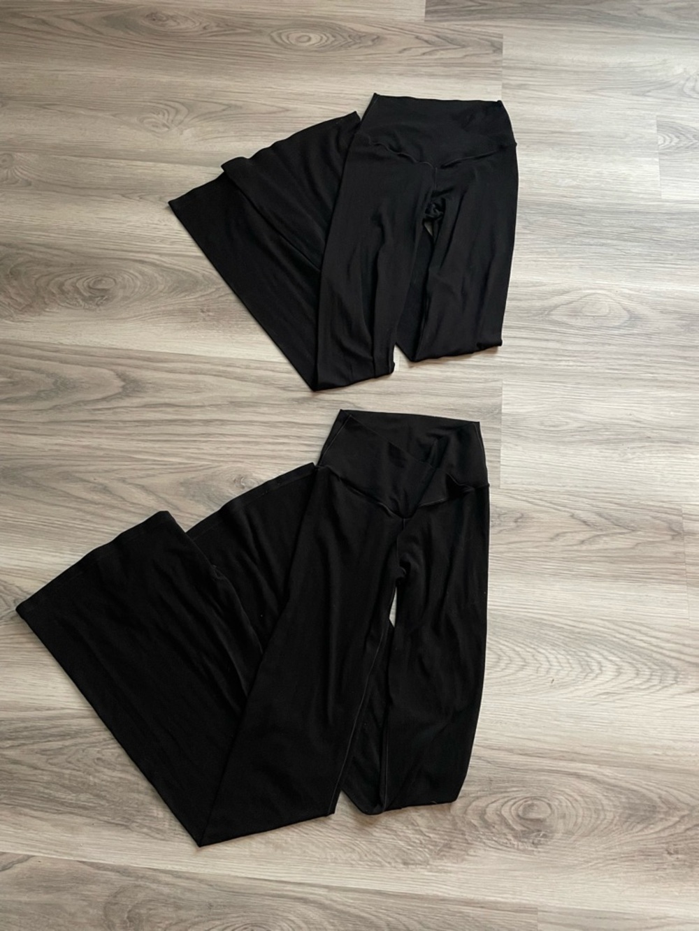OFFLINE By Aerie Real Me High Waisted Crossover Flare Leggings (set of 2)